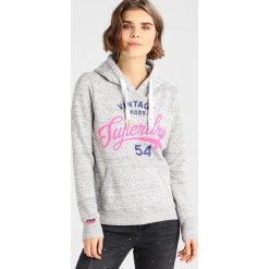 Bluzy damskie: Superdry VINTAGE GOODS ENTRY HOOD Bluza z kapturem seastone grey snowy