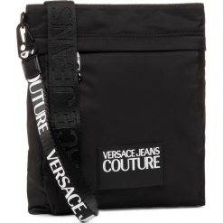 Saszetka VERSACE JEANS COUTURE - E1YVBB04 71426 899. Czarne torby męskie skórzane Versace Jeans Couture, bez wzorów, z jeansu, młodzieżowe. W wyprzedaży za 419,00 zł.