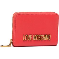 Duży Portfel Damski LOVE MOSCHINO - JC5606PP1ALD0500 Rosso. Czerwone portfele damskie Love Moschino, bez wzorów, ze skóry ekologicznej. Za 349,00 zł.