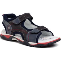 Sandały LASOCKI YOUNG - CI12-2986-08 Cobalt Blue. Niebieskie sandały chłopięce Lasocki Young, ze skóry, bez zapięcia. Za 99,99 zł.