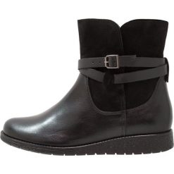 Buty zimowe damskie: KIOMI Botki na koturnie black
