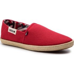 Espadryle TOMMY JEANS - Summer Shoe EM0EM00279 Tango Red 611. Czerwone espadryle męskie z jeansu, eleganckie. W wyprzedaży za 159,00 zł.