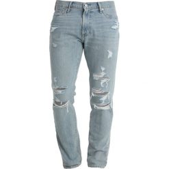 Abercrombie & Fitch Jeansy Slim Fit medium destroy. Niebieskie jeansy męskie relaxed fit marki Abercrombie & Fitch. Za 409,00 zł.