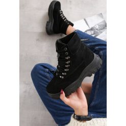 Czarne Sneakersy Celestial Pole. Czarne sneakersy damskie Born2be. Za 129,99 zł.