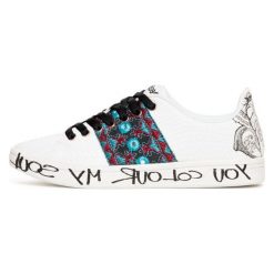 Desigual Tenisówki Damskie Shoes Cosmic Exotic Tro 37 Białe. Białe tenisówki damskie marki Desigual, z napisami. Za 349,00 zł.