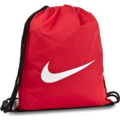 Plecak NIKE - BA5338 657. Czerwone plecaki męskie Nike, sportowe. Za 49,00 zł.