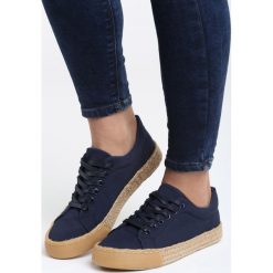 Niebieskie Trampki International Love. Niebieskie espadryle damskie marki Born2be, na sznurówki. Za 69,99 zł.