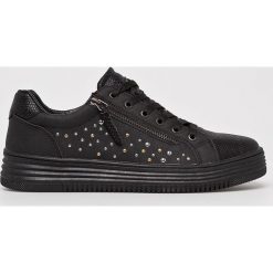 XTI - Buty. Czarne buty sportowe damskie Xti, bez wzorów, z materiału, sportowe. W wyprzedaży za 139,90 zł.