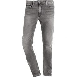 Calvin Klein Jeans SLIM STRAIGHT Jeansy Straight Leg denim. Szare jeansy męskie slim marki Calvin Klein Jeans. Za 449,00 zł.