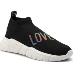 Sneakersy LOVE MOSCHINO - JA15343G18IW0000 Nero. Czarne półbuty damskie Love Moschino, ze skóry ekologicznej. W wyprzedaży za 583,00 zł.