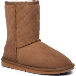Buty EMU AUSTRALIA - Stinger Lo Quilted W12068 Chestnut. Pomarańczowe kozaki damskie EMU Australia, na imprezę, ze skóry, bez obcasa, bez zapięcia. W wyprzedaży za 419,00 zł.