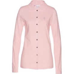 Shirt polo z bawełny pique bonprix pastelowy jasnoróżowy. Różowe koszulki damskie bonprix, bez wzorów, z bawełny, polo, bez rękawów. Za 49,99 zł.