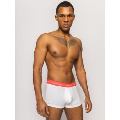 Komplet 3 par bokserek Calvin Klein Underwear 0000U2664G. Czarne bokserki męskie Calvin Klein Underwear, bez wzorów, z elastanu. Za 179,00 zł.