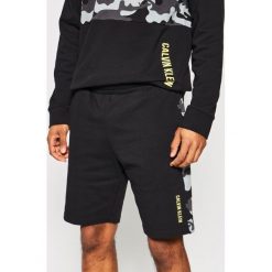 Szorty sportowe Calvin Klein Performance Camo 9 Knit 00GMS0S900. Czarne spodnie męskie Calvin Klein Performance, s, bez wzorów, z bawełny, sportowe. Za 269,00 zł.