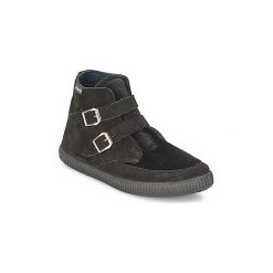 Buty Victoria 16705. Czarne trampki i tenisówki damskie Victoria, bez wzorów, bez zapięcia. Za 207,20 zł.