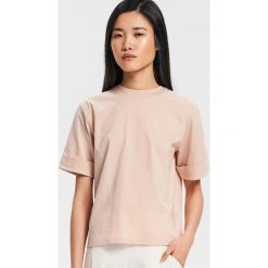 T-shirt z merceryzowanej bawełny - Kremowy. Białe t-shirty damskie Reserved, s, bez wzorów, z bawełny, bez kołnierzyka. Za 79,99 zł.