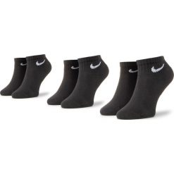 Zestaw 3 par wysokich skarpet damskich NIKE - SX7667-010 Czarny. Czarne skarpetki damskie Nike, bez wzorów, z elastanu. Za 69,00 zł.