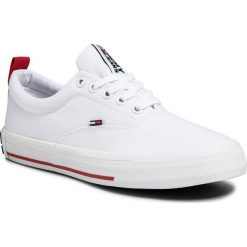 Tenisówki TOMMY JEANS - Lowcut Essential Sneaker EN0EN00794 White YBS. Białe półbuty damskie Tommy Jeans, bez wzorów, z jeansu, bez zapięcia. Za 299,00 zł.