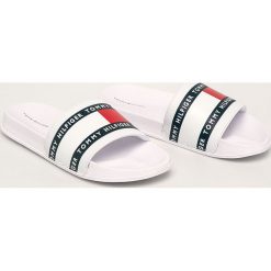 Tommy Hilfiger - Klapki dziecięce. Białe sandały chłopięce TOMMY HILFIGER, z gumy, bez zapięcia. Za 169,90 zł.