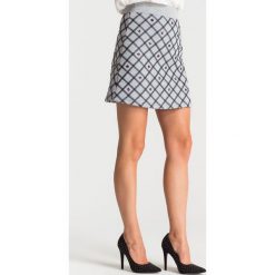 Spódnica mini Patrizia Pepe. Szare spódniczki damskie z haftami, mini. Za 278,70 zł.