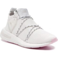 Buty adidas - Arkyn Knit W CG6229 Crywht/Ftwwht/Clpink. Białe buty sportowe damskie Adidas, bez wzorów, ze skóry ekologicznej, bez obcasa, na płaskiej podeszwie, bez zapięcia. W wyprzedaży za 379,00 zł.