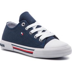 Trampki TOMMY HILFIGER - Low Cut Lace-Up Sneaker T3X4-30278-0034 M Blue 800. Niebieskie trampki chłopięce TOMMY HILFIGER, bez wzorów, z gumy, na sznurówki. W wyprzedaży za 169,00 zł.