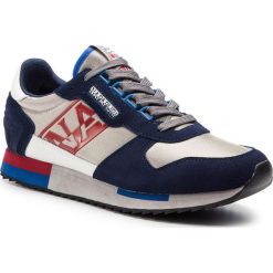 Sneakersy NAPAPIJRI - Virtus N0YJQN White/Red/Navy K00. Niebieskie sneakersy męskie marki Napapijri, na co dzień, bez wzorów, z zamszu, klasyczne, bez zapięcia. Za 419,00 zł.