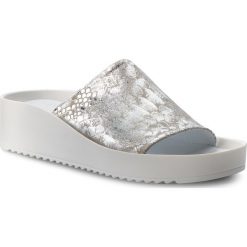 Klapki SERGIO BARDI - Figline SS127367818AF 630. Szare klapki damskie Sergio Bardi, bez wzorów, ze skóry, bez obcasa, na obcasie. W wyprzedaży za 149,00 zł.