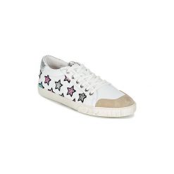 Buty Ash MAJESTIC. Białe trampki i tenisówki damskie Ash, bez wzorów, bez zapięcia. Za 429,50 zł.