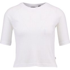 T-shirty damskie: Levi’s® Line 8 L8 CROPPED TEE Tshirt z nadrukiem bright white