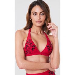 Bikini: Wolf & Whistle Góra bikini z haftem – Red