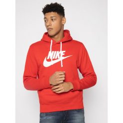 Bluza NIKE Nsw Club BV2973. Czerwone bluzy męskie Nike, s, bez wzorów, z bawełny, bez kołnierzyka, bez rękawów, bez kaptura. W wyprzedaży za 159,00 zł.