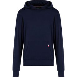 Bluza TOMMY HILFIGER Hoodie UM0UM01618. Niebieskie bluzy męskie TOMMY HILFIGER, xl, bez wzorów, z elastanu, bez kołnierzyka, bez rękawów, bez kaptura. W wyprzedaży za 219,00 zł.