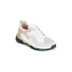 Buty Tosca Blu KELLY. Białe trampki i tenisówki damskie Tosca Blu, bez wzorów, bez zapięcia. Za 319,50 zł.