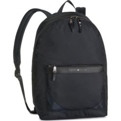 Plecak TOMMY HILFIGER - Elevated Nylon Backpack AM0AM05261 CJM. Niebieskie torby męskie skórzane TOMMY HILFIGER, bez wzorów, z nylonu. W wyprzedaży za 399,00 zł.