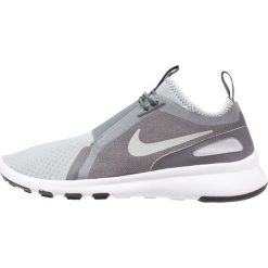 Trampki męskie: Nike Sportswear CURRENT SLIP ON Półbuty wsuwane wolf grey/metallic silver/dark grey