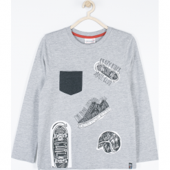 Koszulka. Szare t-shirty chłopięce z długim rękawem marki SKATE CLUB, z aplikacjami, z bawełny. Za 39,90 zł.