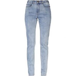 Cellbes Dżinsy Elsa błękitny female niebieski 62L. Niebieskie jeansy damskie Cellbes, l. Za 179,00 zł.