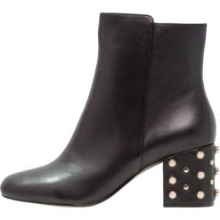 Botki damskie: Minelli Botki noir