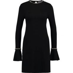 Sukienki: Warehouse EMBELLISHED NECK FLARE CUFF DRESS Sukienka dzianinowa black