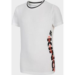 T-shirt chłopięcy (122-164). T-shirty chłopięce bez wzorów, z bawełny, bez rękawów. W wyprzedaży za 29,99 zł.
