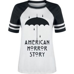American Horror Story Umbrella Koszulka damska biały/czarny. Białe bluzki z odkrytymi ramionami American Horror Story, l, z nadrukiem, z okrągłym kołnierzem. Za 99,90 zł.