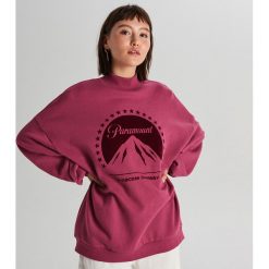 Bluza Paramount - Różowy. Różowe bluzy damskie Cropp, s, bez wzorów, bez rękawów, bez kaptura. Za 99,99 zł.