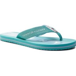 Japonki TOMMY HILFIGER - Flat Beach Sandal Flag Print FW0FW03885 Aqua Haze 447. Klapki damskie TOMMY HILFIGER. W wyprzedaży za 119,00 zł.