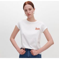 T-shirt z haftem - Biały. Białe t-shirty damskie Reserved, s, z haftami, bez kołnierzyka. Za 29,99 zł.