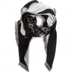 Szal CALVIN KLEIN - Calvin Race Big Scarf K60K604910 001. Czarne szaliki damskie Calvin Klein, z bawełny. Za 299,00 zł.