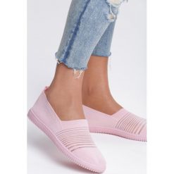 Różowe Tenisówki Undaunted. Różowe trampki i tenisówki damskie Renee, z aplikacjami, bez zapięcia. Za 39,99 zł.