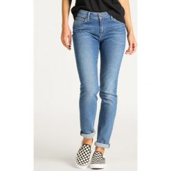 Jeansy Slim Fit Lee Elly L305DJJF. Niebieskie jeansy damskie Lee, l, bez wzorów, z elastanu. W wyprzedaży za 229,00 zł.
