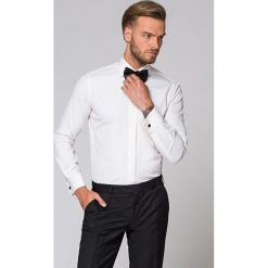 Koszula Ecru Carl. Brązowe koszule męskie LANCERTO, m, bez wzorów, z bawełny, eleganckie, z klasycznym kołnierzykiem, bez rękawów. Za 299,90 zł.