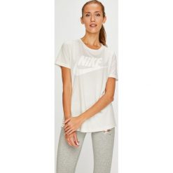Nike Sportswear - Top. Szare topy damskie marki Nike Sportswear, s, z nadrukiem, z poliesteru, z okrągłym kołnierzem. W wyprzedaży za 119,90 zł.
